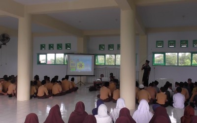 Penyuluhan Bullying Bagi Santri SMPI Al Hasanah
