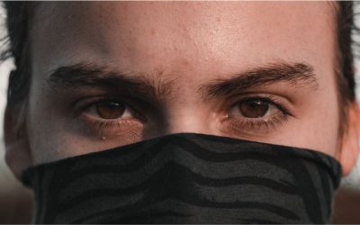 5 Peringatan Untuk Orang yang Khianat