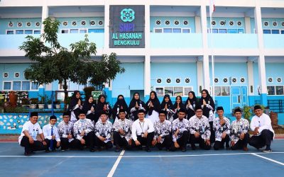 Peringati HUT PGRI ke-76, SMPI Al Hasanah Adakan Upacara