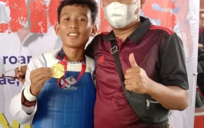 Siswa SMPI Al Hasanah Raih Emas di Kejuaraan Taekwondo se Sumbagsel