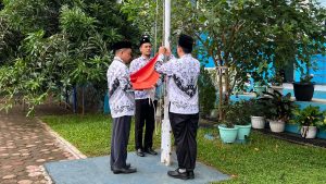 upacara-peringatan-hari-guru-nasional-2023-di-smpi-alhasanah