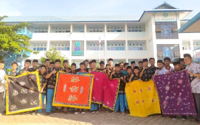P5 Kearifan Lokal: Siswa SMP Islam Al Hasanah Membuat Batik Besurek