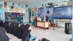 gandeng-alumni-smp-islam-al-hasanah-bengkulu-beri-pemahaman-gizi-seimbang-untuk-murid